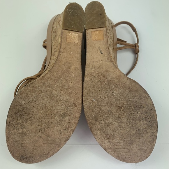 Antonio Melani Cork Wedge Sandals Tan Wooden Cut-Out - Picture 2 of 8
